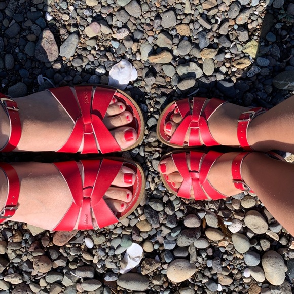 Meet your Posher, Anna - Picture 1 of 1